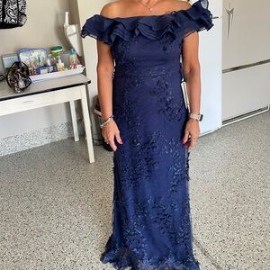 Elegant Navy Off-Shoulder Dress